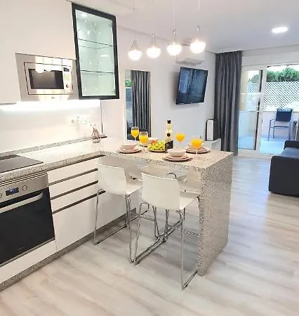 Appartement Lovely On The In *